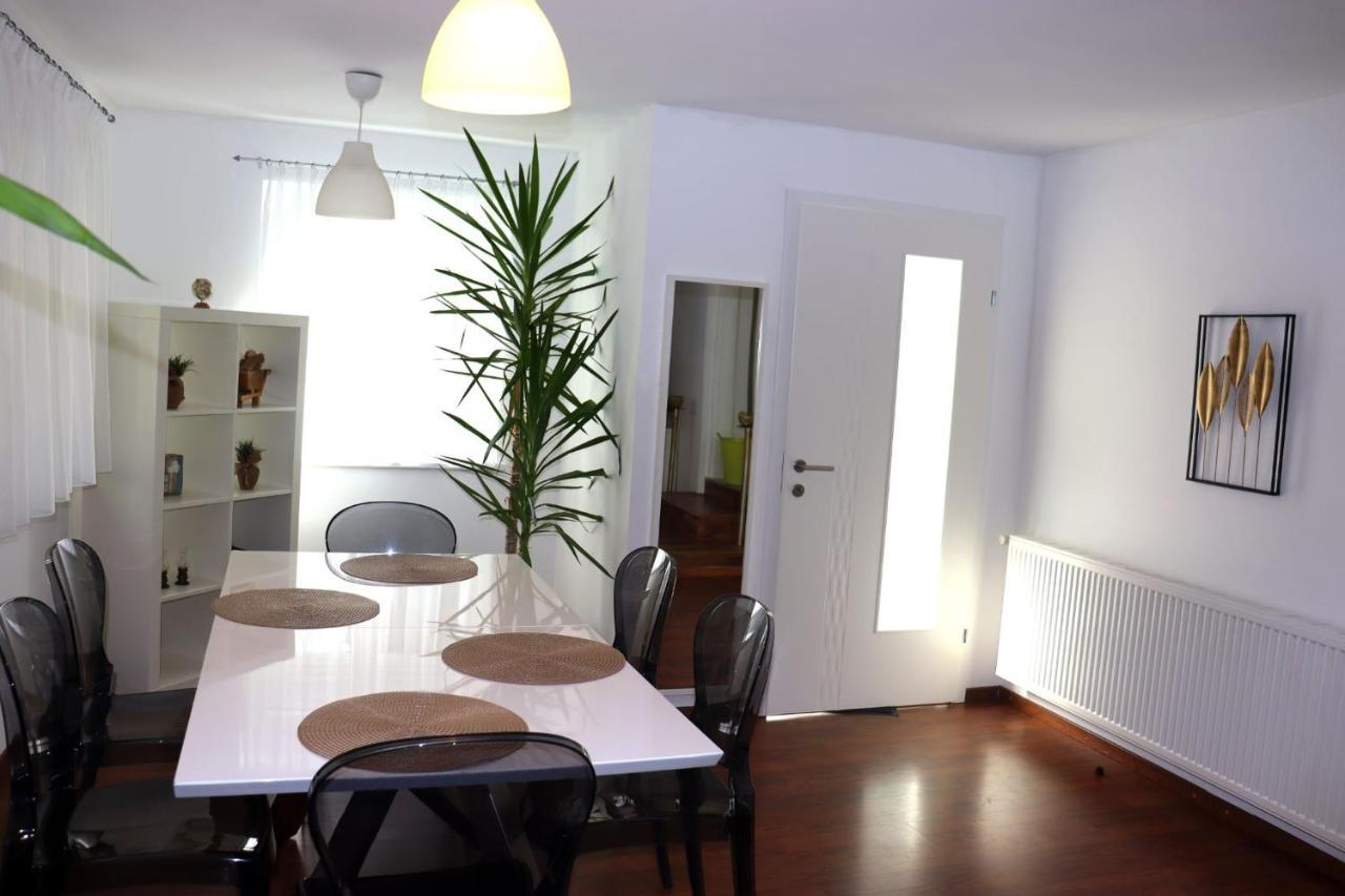 Home 2201 Gerasdorf bei Wien Eksteriør bilde